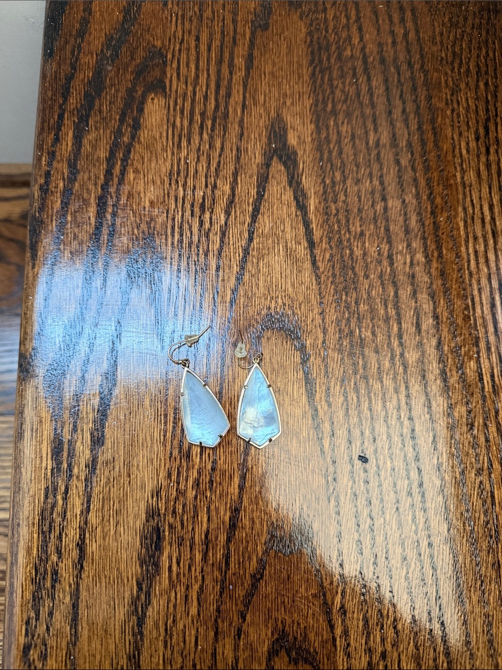 Kendra Scott Iridescent White Teardrop Dangle Earrings with Gold Trim